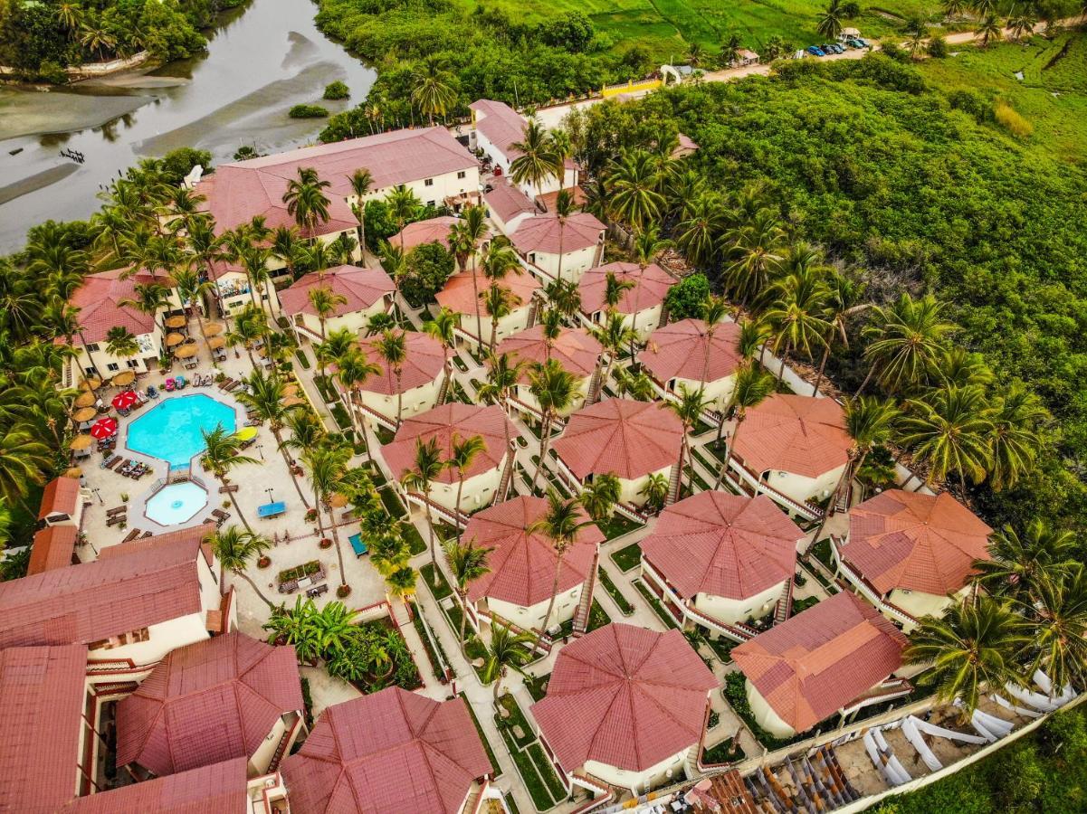 Palm Beach Hotel Коту Экстерьер фото